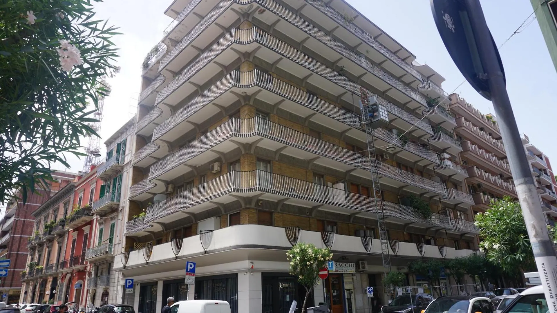 Lp Home128 Bari